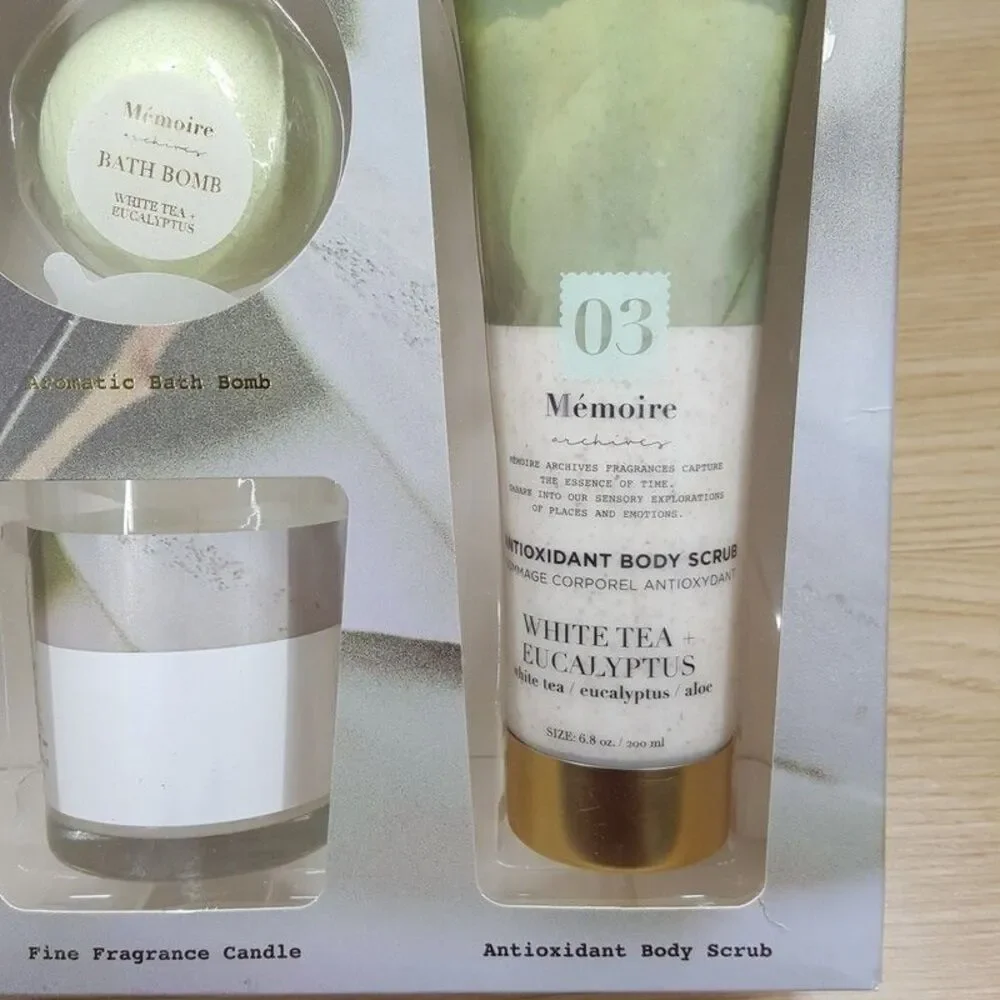Memoire Archives 4 Piece Bath & Body Set White Tea Eucalyptus Scrub Lotion Bomb